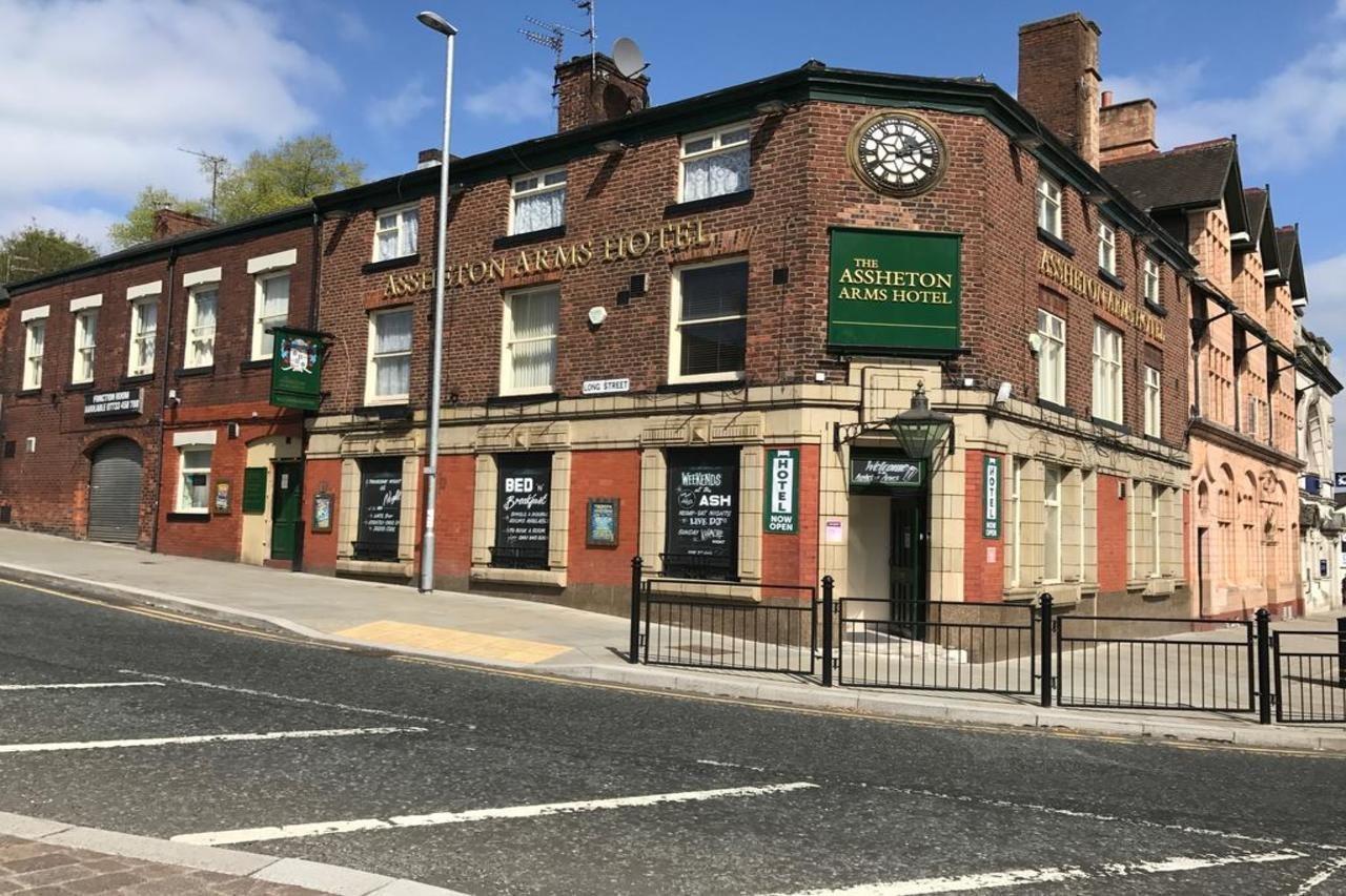 Assheton Arms Hotel Middleton  Buitenkant foto